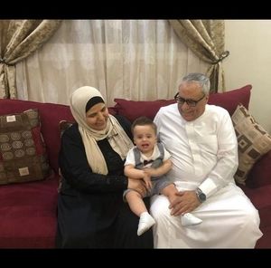 Meet your Posher, Hanan